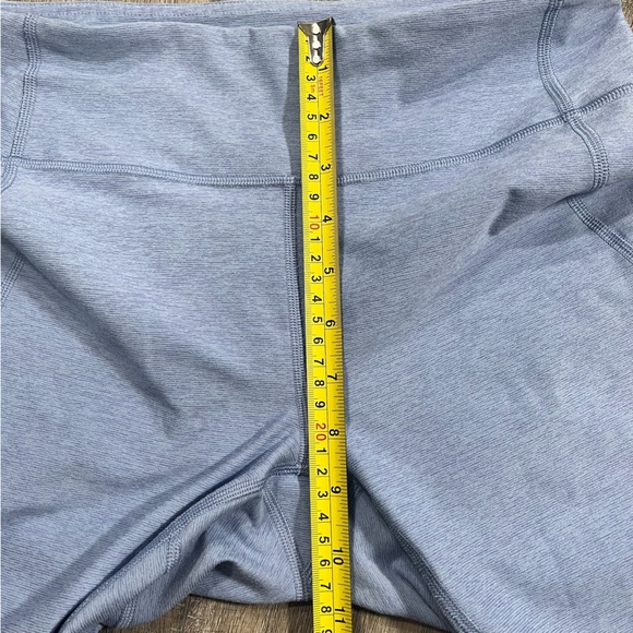Outdoor Voices Blue Cropped Leggings Size Medium - Picture 2 of 7